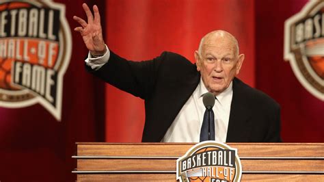 Hall of Fame coach Charles 'Lefty' Driesell dies at 92 - ESPN Video