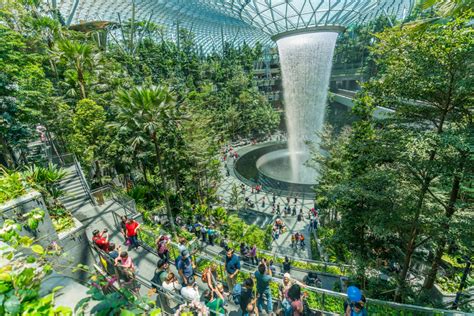 Changi Airport, Singapore: Inside the World's Coolest Airport (with Map ...