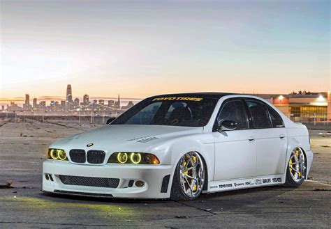 Bmw E39 Bodykit - De Autos Gallerie