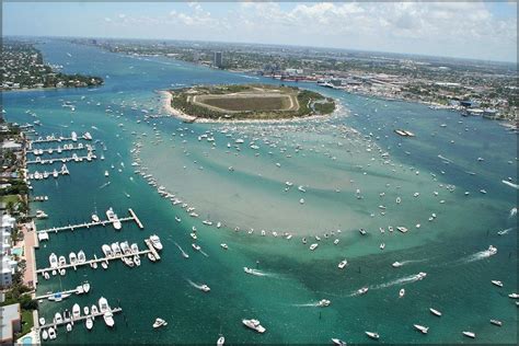 Aerial View Of Peanut Island, Palm Beach Inlet (Palm Beach, Florida ...