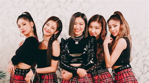 El grupo femenino de Kpop, ITZY regresará con Guess Who