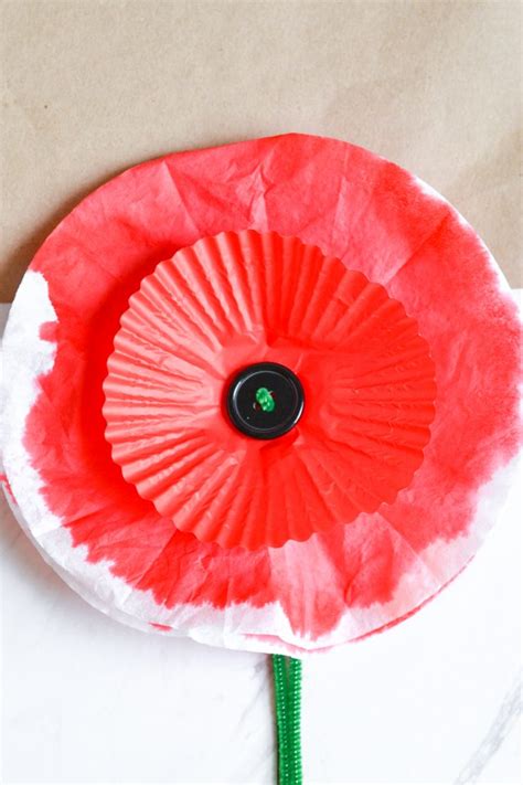 Memorial Day Paper Poppy Craft - Three Little Ferns - Family Lifestyle Blog