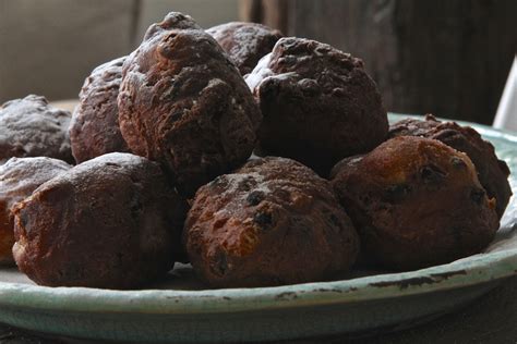 Traditional Oliebollen - Amsterdam Flavours