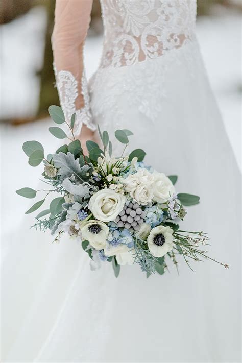 Icy Blue Winter Wedding Ideas