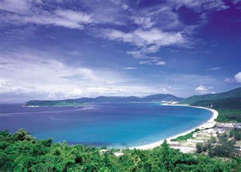 Visit Hainan Island on a trip to China | Audley Travel US