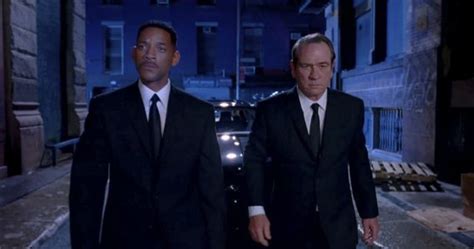 Barry Sonnenfeld Talks 'Men in Black 3' Ending & Reboot Potential