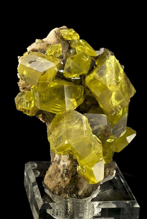 Sulfur With Hydrocarbon Inclusions - TUC12-566 - Cozzodisi Mine - Italy ...