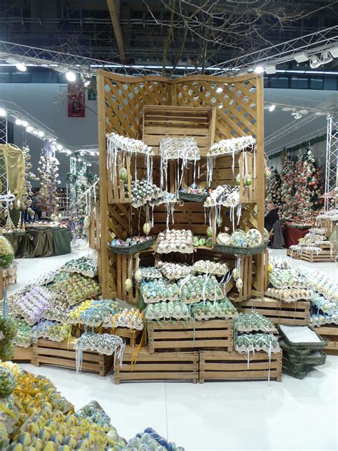 Retail VM | Visual Merchandising | Seasonal Display | 2013 Easter ...