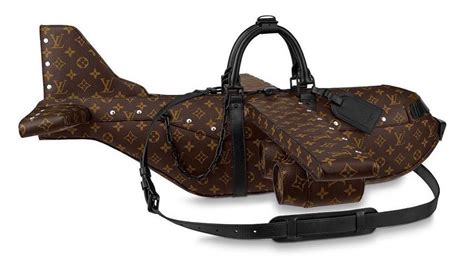 This Louis Vuitton Airplane-Themed Purse Costs $39,000 - Nerdist