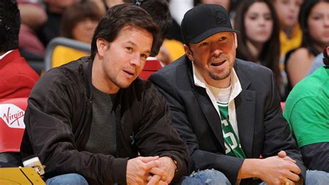 Mark and Donnie Wahlberg Opening Restaurant Called Wahlburgers – The ...