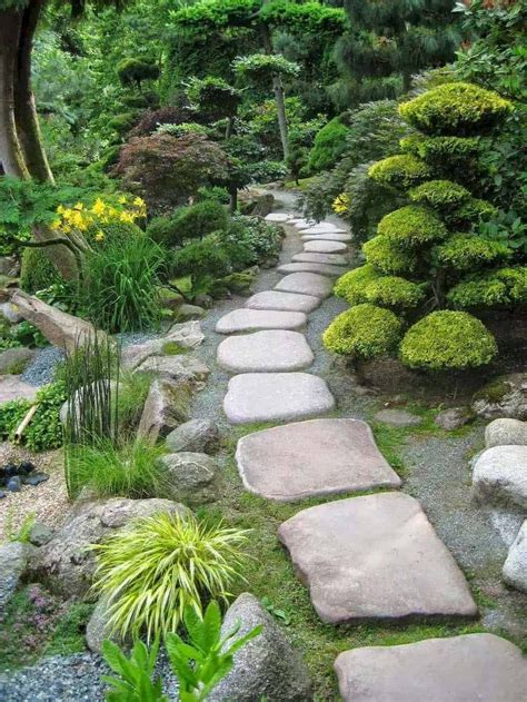 50 Very Creative And Inspiring Garden Stone Pathway Ideas | Walkway ...