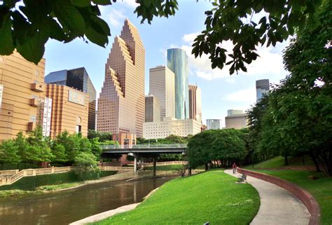 The 11 best things to do at Houston's Buffalo Bayou Park