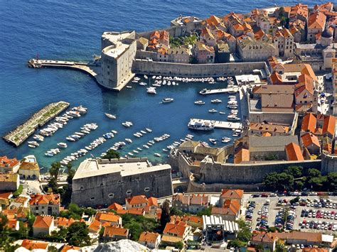 Best Ways to Get to Dubrovnik - Split Croatia Travel Guide