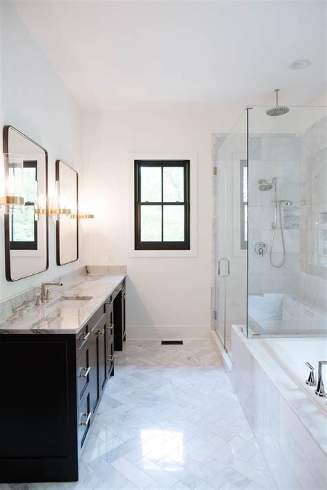 White Marble Bathroom Black Floor