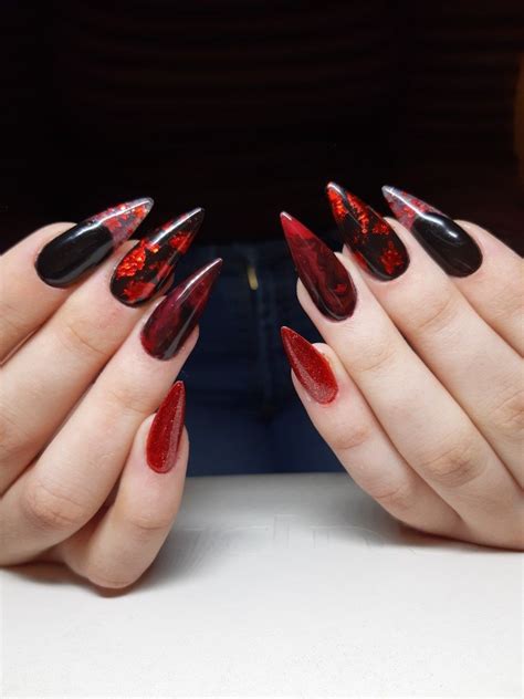 Vampire nails | Black acrylic nails, Glass nails, Dragon nails