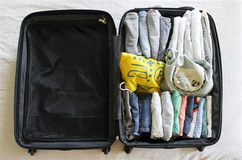 How I Organize My Suitcase & Pack Light | Chuzai Living