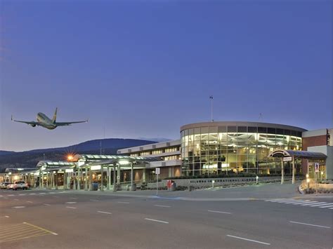 Kelowna airport gets $15M for upgrades, faster passenger flow | Calgary ...