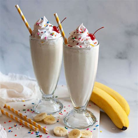 Best Ever Banana Milkshake Recipe | Foodtasia