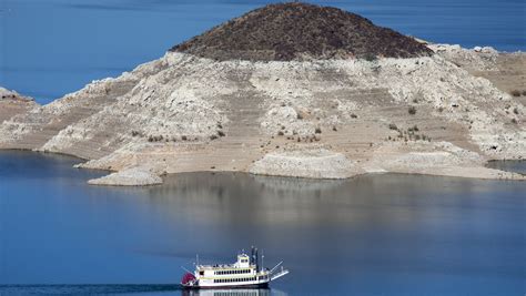 Lake Mead gives up its ghosts as drought worsens