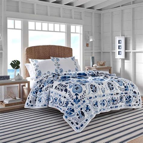 Amazon.com: southern tide bedding