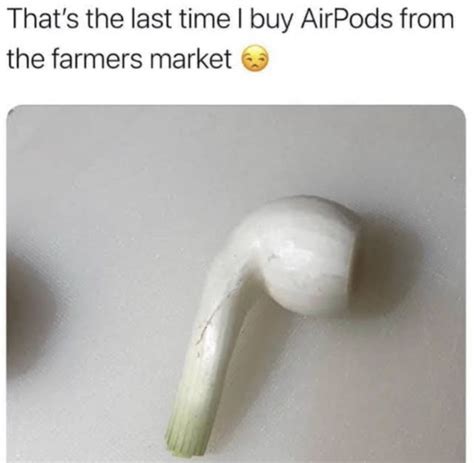 AirPod - 9GAG