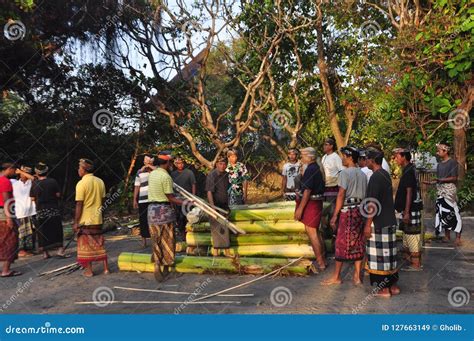 Prepare a Procession of Ngaben Editorial Stock Image - Image of began ...