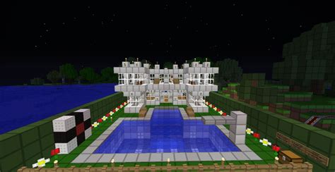 Auzziable's World - Iron House Minecraft Project