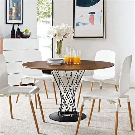 Small Round Dining Table Decor Ideas | Brokeasshome.com