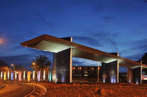 University of the Free State, entrance to the Bloemfontein Campus. | Ef ...