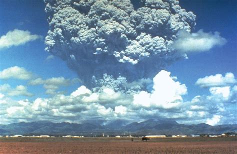 3 volcano-tectonic earthquakes rock Mount Pinatubo in the Philippines ...