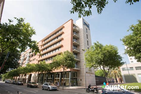 Hesperia Barcelona Del Mar Review: What To REALLY Expect If You Stay