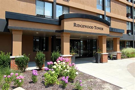 Ridgewood Towers Apartments - Standard Communities