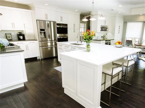 Before-and-After L-Shaped Kitchen Remodels | HGTV