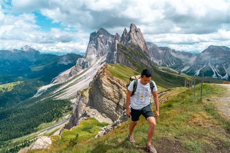 Exploring the Dolomites: 10 Stunning Locations You Shouldn't Miss