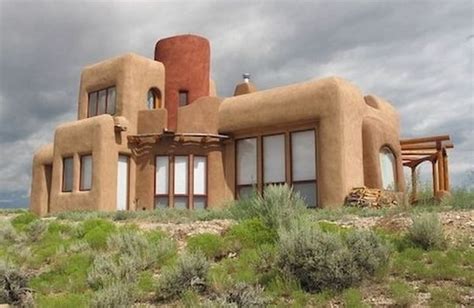 Straw Bale Home: Completely off grid and self sufficient - Ecofriend