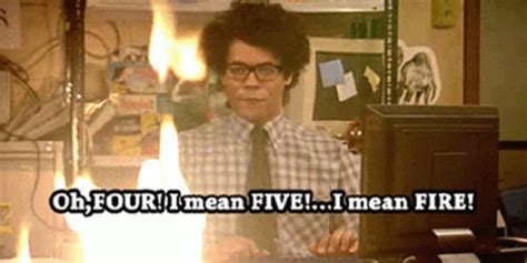 Moss The It Crowd Fire-gif's | Tenor