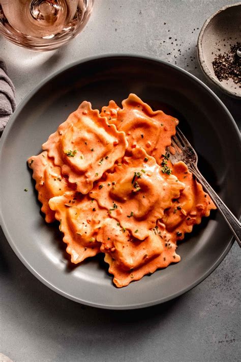 30+ Easy Ravioli Sauces (The BEST Ravioli Sauce Recipes)