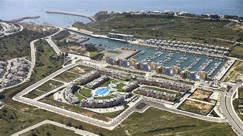 Marina de Albufeira | www.visitportugal.com