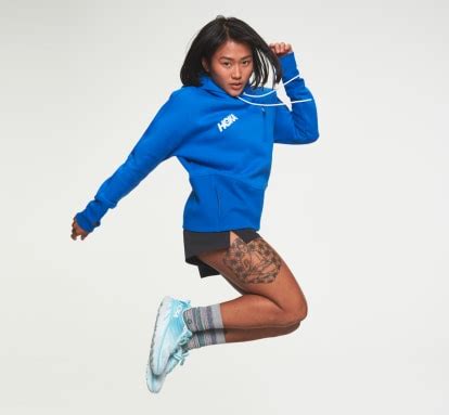 Women's Running Outerwear: Jackets & Hoodies | HOKA® CA