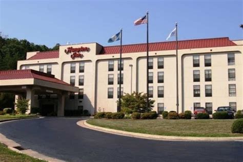 Hotel in Martinsville | Hampton Inn Martinsville Va - TiCATi.com