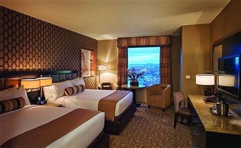 Suites & Rooms at Golden Nugget Las Vegas, Nevada