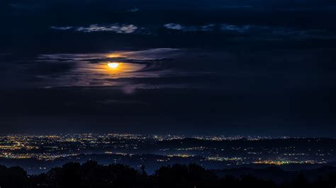 4K Moon Clouds Night City View Wallpaper, HD Nature 4K Wallpapers ...