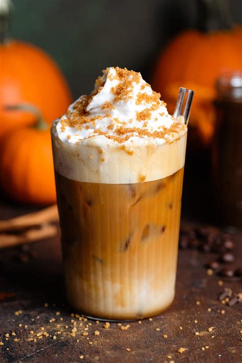 Iced Pumpkin Spiced Latte - The Healthful Ideas