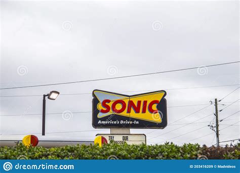 Sonic Fast Food Restaurant Street Sign Editorial Stock Image - Image of ...