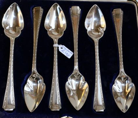 Castle Close Antiques - 6 silver dessert / grapefruit spoons - Silver ...