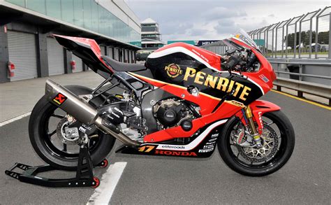 Penrite Honda Racing Team launches into 2018 ASBK season - Road Rider ...