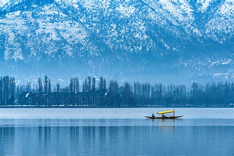 A Beautiful View Of Dal Lake In Winter Srinagar Kashmir India Stock ...