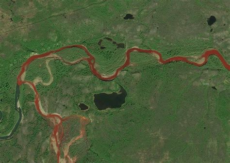 Russian Arctic Daldykan river mysteriously turns blood-red pictures and ...