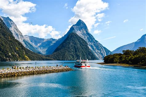 Queenstown to Milford Sound: Best road trip in New Zealand