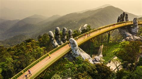 CẦU VÀNG Ba Na Hills